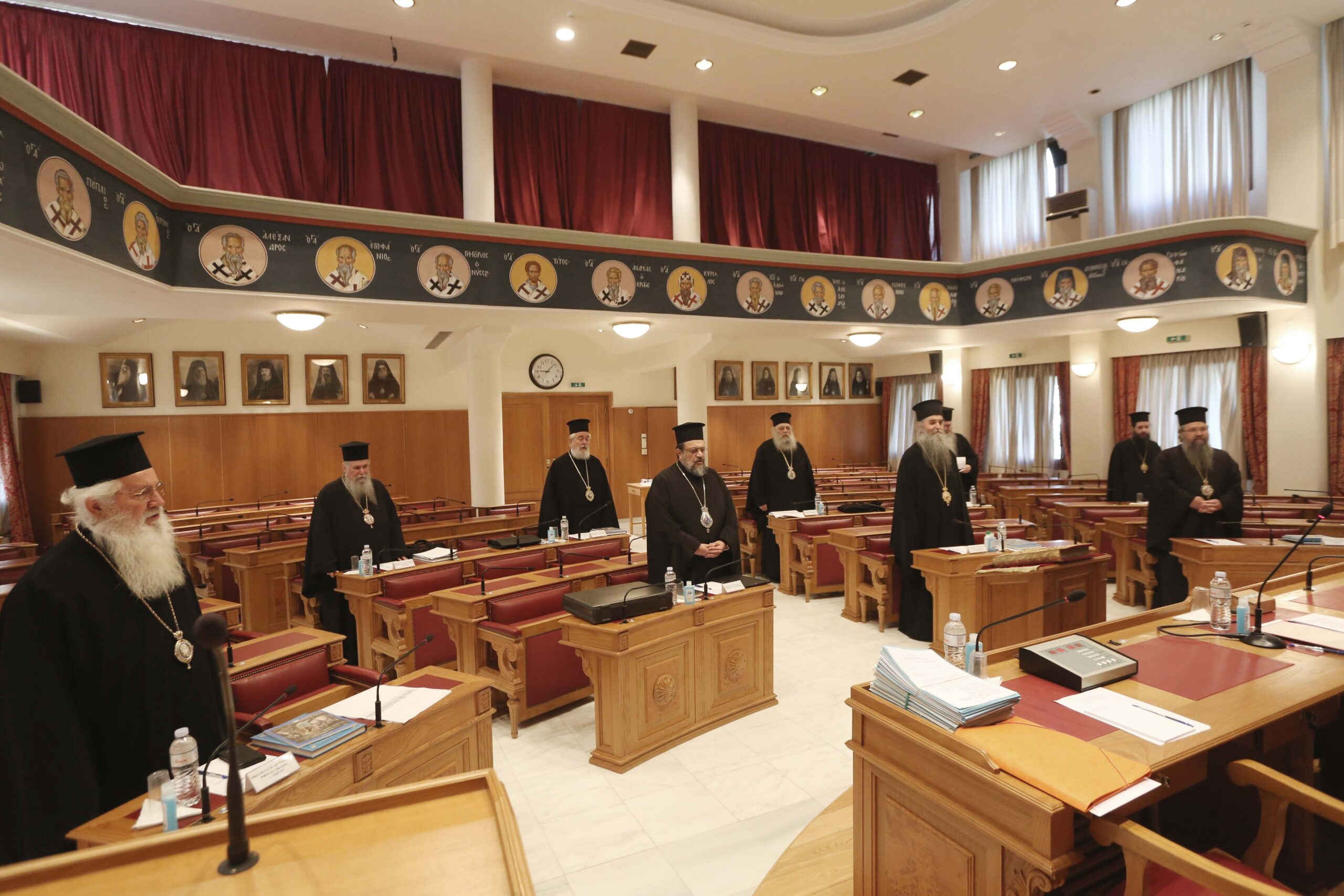 Συνεδριάζει για το άνοιγμα των Εκκλησιών η Ιερά Σύνοδος