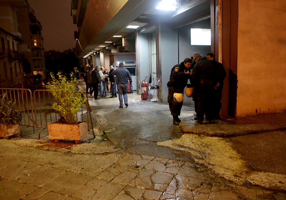 Ανάληψη ευθύνης για την επίθεση στην έδρα των ΜΑΤ στην Καισαριανή