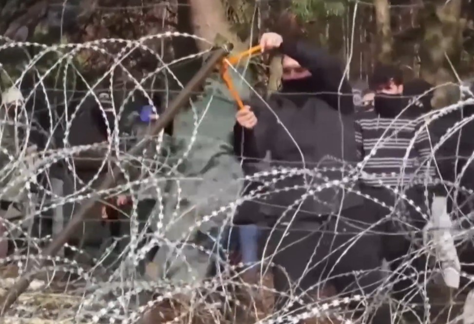 Προσφυγική κρίση: Και άλλος νεκρός στα σύνορα Λευκορωσίας – Πολωνίας