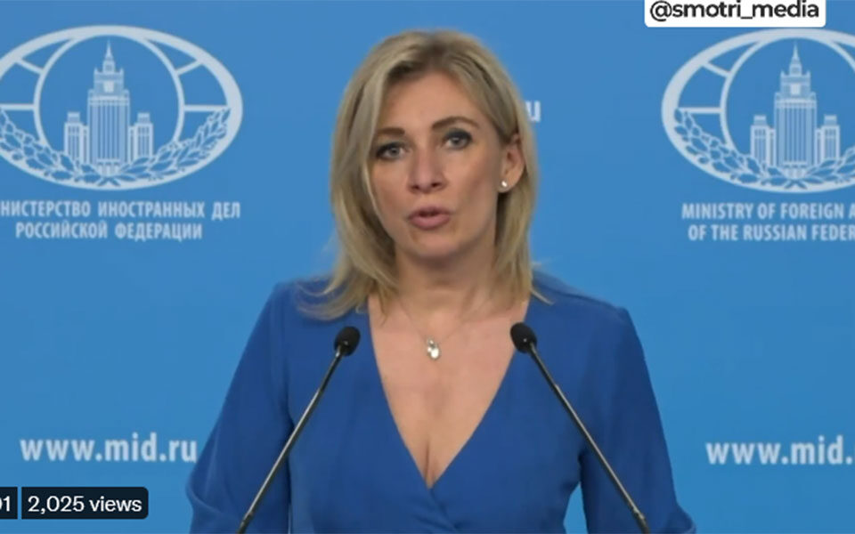 Ζαχάροβα: Σκηνοθετημένες οι εικόνες της Μπούκα – Στόχος οι περισσότερες κυρώσεις