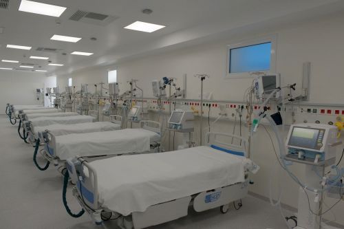 Κορωνοϊός: Άσχημη πρόβλεψη Τζανάκη – «Πιθανή επικράτηση της Όμικρον τον Ιανουάριο» (Βίντεο)