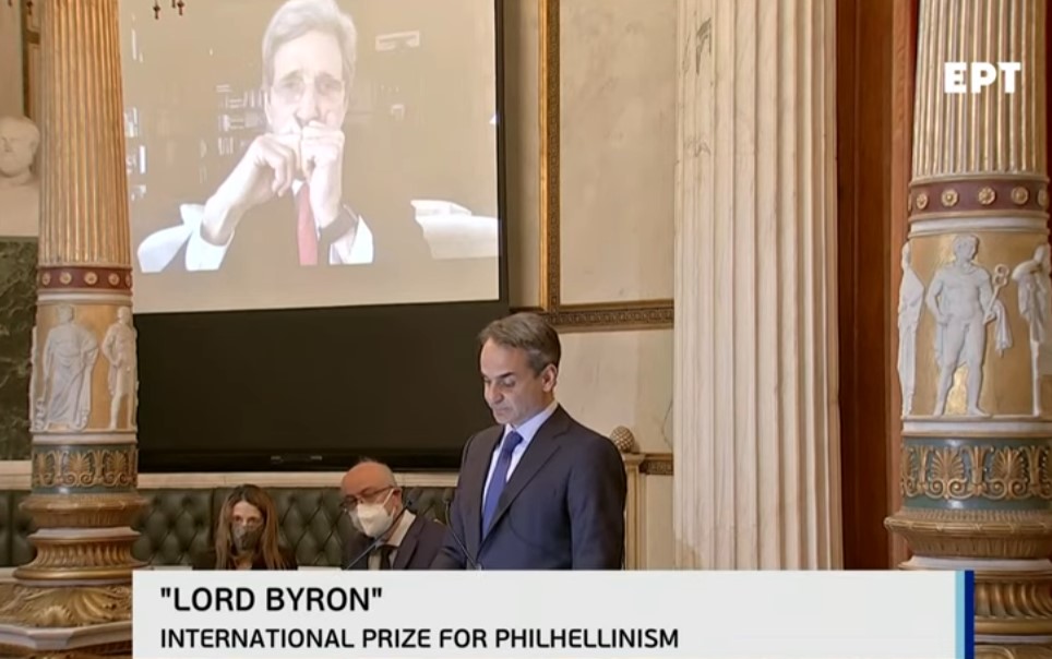 Στον Τζον Κέρι το βραβείο «Lord Byron» – Μητσοτάκης: Τιμάμε την προσήλωση των ΗΠΑ στην Ελευθερία