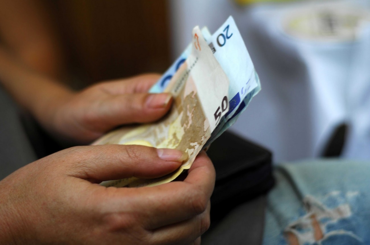 Πολύτεκνοι: «Η κυβέρνηση μας αποκλείει από το κοινωνικό μέρισμα»