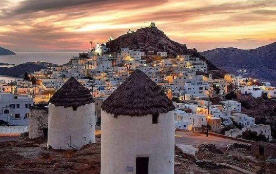 Ασφαλείς διακοπές με τέχνες και πολιτισμό προτείνει η Ίος