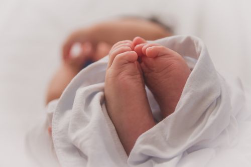Γεννήθηκε και δεύτερο παιδί στην Ελλάδα από μητέρα με κορωνοϊό