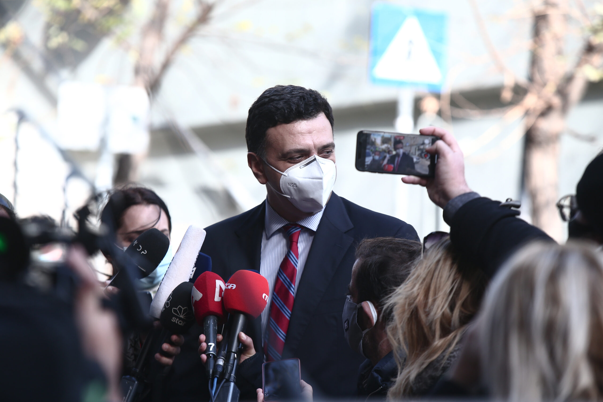 Κικίλιας: Στην πρώτη φάση του εμβολιασμού ιδιώτες γιατροί και οδοντίατροι