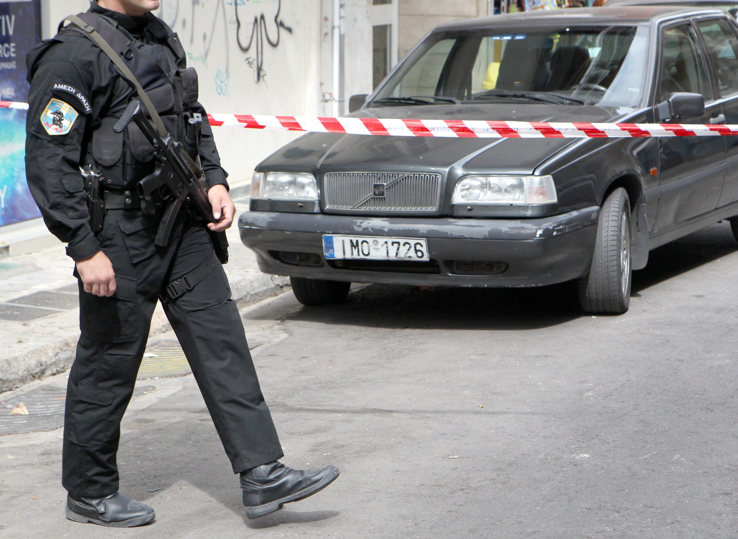 Κλοπή με λεία «μαμούθ» στη Βουλιαγμένη: Σήκωσαν χρηματοκιβώτιο με 500.000 ευρώ και εξαφανίστηκαν