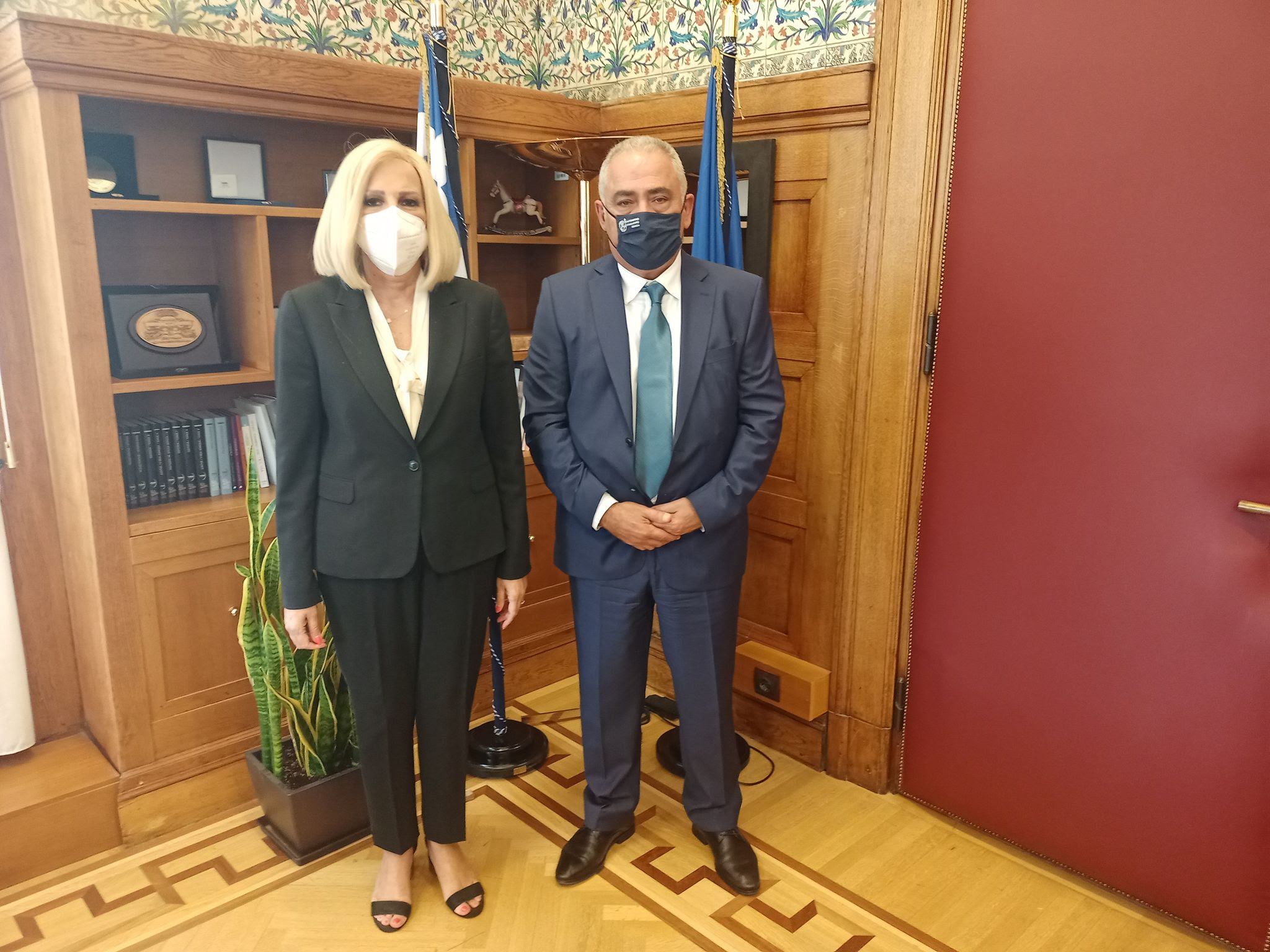 Συνάντηση Φώφης Γεννηματά με τον Πρόεδρο της Κεντρικής Ένωσης Επιμελητηρίων Ελλάδος