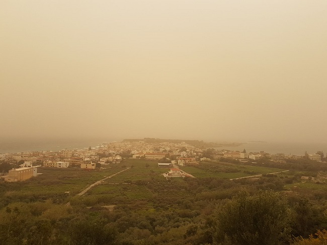 Ποιες περιοχές θα «σαρώσει» η αφρικανική σκόνη – Έρχονται ισχυρές βροχοπτώσεις την Τετάρτη