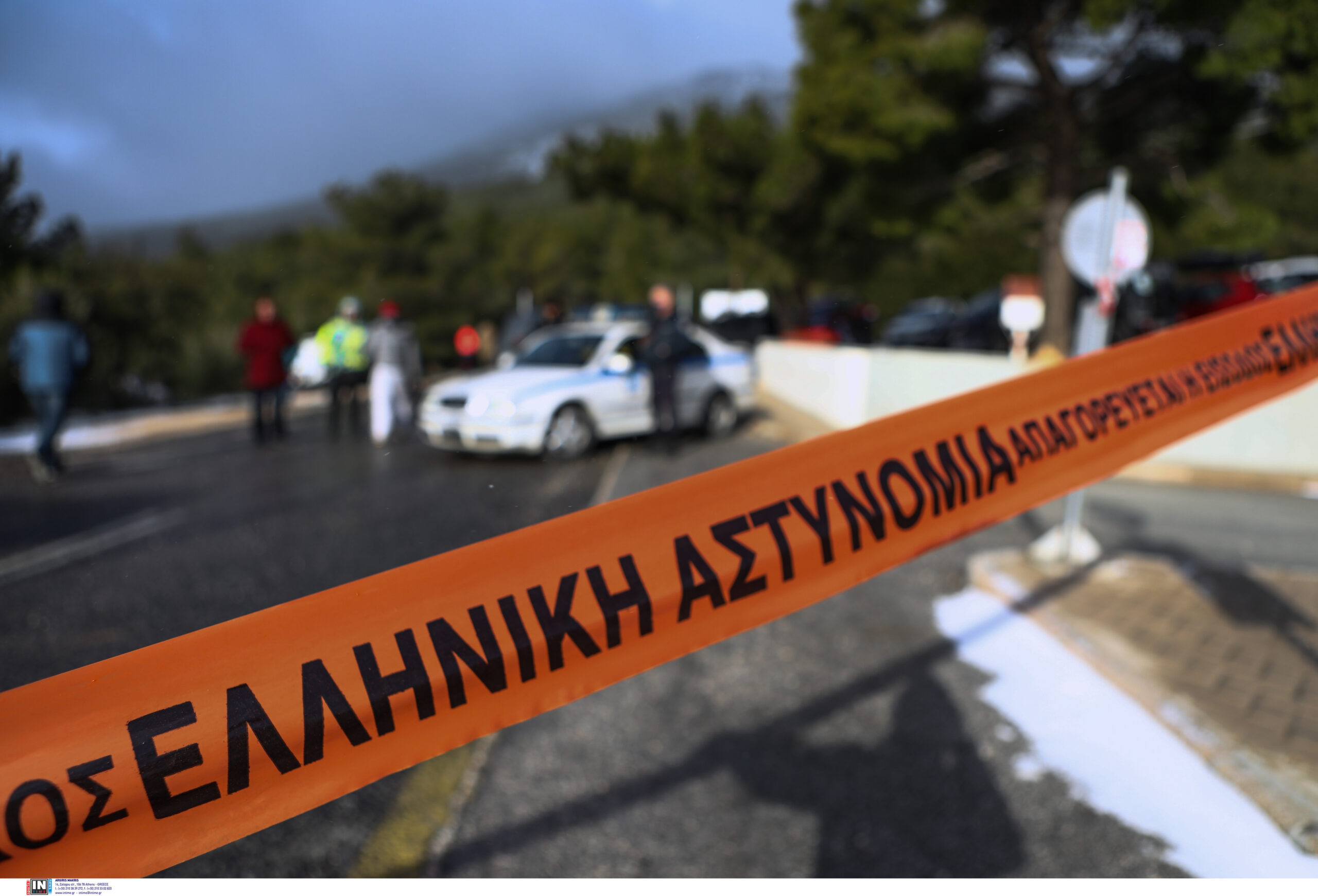 Ληστές ντυμένοι αστυνομικοί εισέβαλαν στα γραφεία της ΑΝΕΚ στον Πειραιά – Η ανακοίνωση της εταιρίας