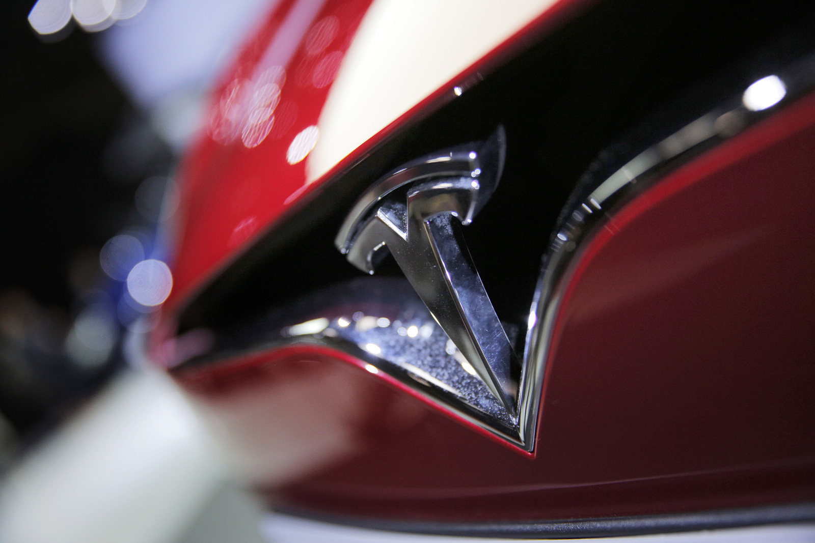 Η Tesla προχώρησε σε διακανονισμούς για θανάτους στους δρόμους της Αμερικής