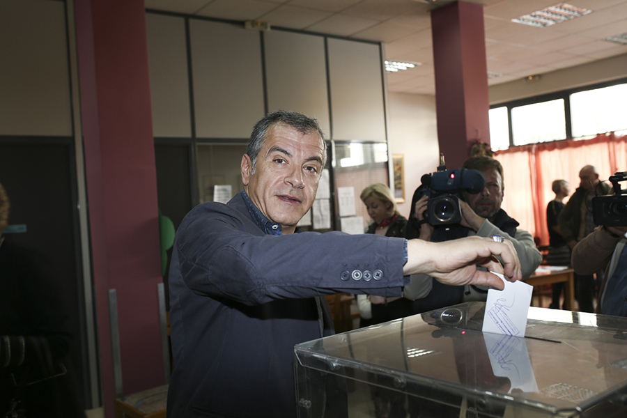 Σ. Θεοδωράκης για Αλ. Γρηγορόπουλο: Θύμα παράλογων πράξεων με πολιτική επικάλυψη