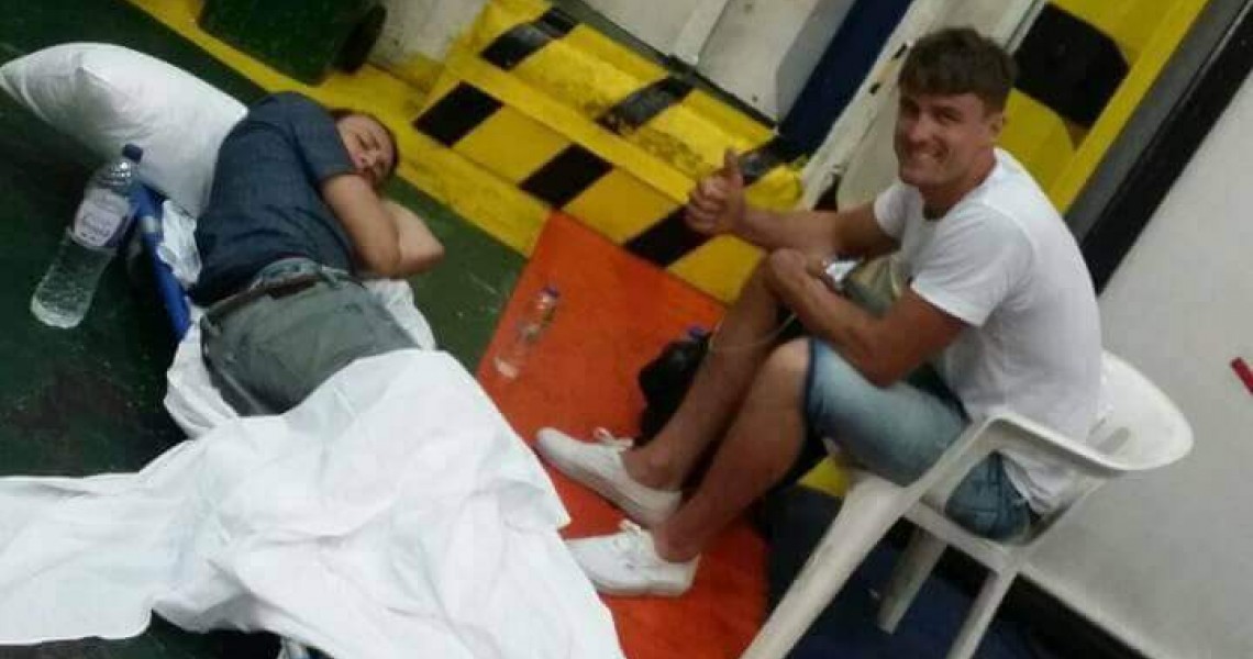 Χειρουργήθηκε ο… Άγγλος ασθενής μετά τη διακομιδή στο γκαράζ του πλοίου