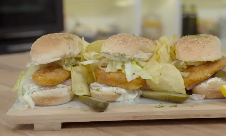 Λαχταριστό fish sandwich