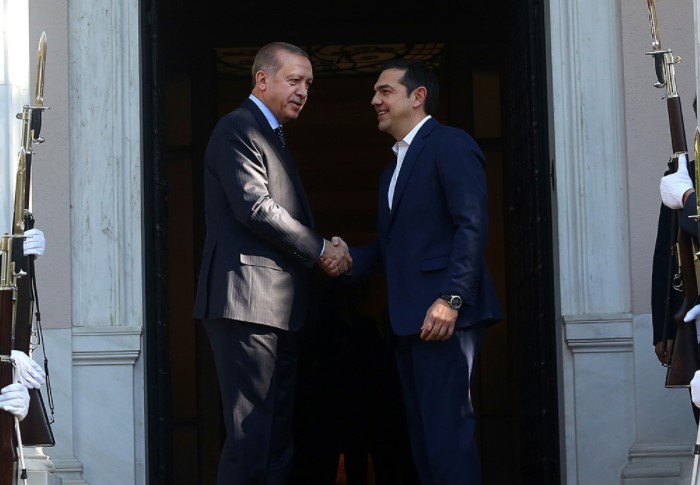 Aλ. Τσίπρας σε Τ. Ερντογάν: Θεμέλιο στις σχέσεις μας ο σεβασμός στο διεθνές δίκαιο
