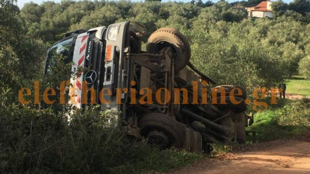 Τραγωδία στη Μεσσηνία: Εργαζόμενος καταπλακώθηκε από απορριμματοφόρο