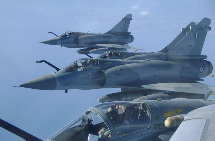 Τα Mirage είναι εδώ και ανεβάζουν στροφές: Μαζί με τα Rafale θα φέρουν τα γαλλικά στρατηγικά όπλα που τρομάζουν την Τουρκία – Η κίνηση «ματ» της ΠΑ