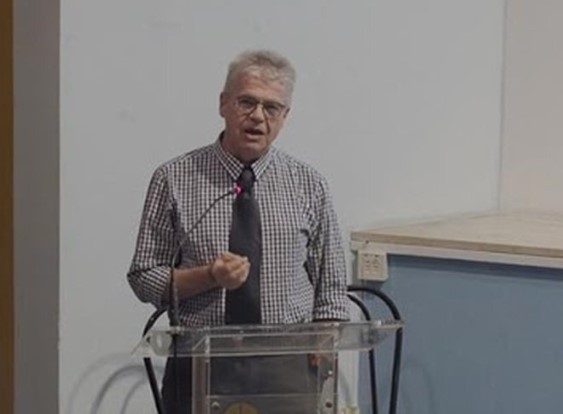 Γώγος: Δεδομένο ότι κυρίως οι νέοι μεταδίδουν τον κορωνοϊό – Κρίσιμη εβδομάδα – Πιθανή κλιμάκωση στα μέτρα