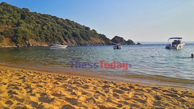 Αμμουλιανή: Το στολίδι της Χαλκιδικής γίνεται covid-free και περιμένει τουρίστες