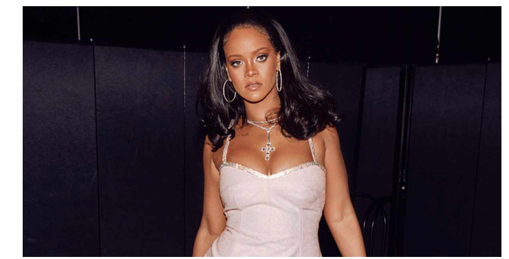 Δυναμικό comeback για τη Rihanna – Θα τραγουδήσει στο Super Bowl το 2023!