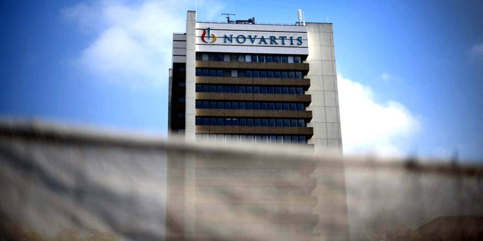 Με υπογραφή τριών υπουργών ξεκινάει η διαδικασία για αποζημίωση από την Novartis Hellas – Η «πολιτική σκευωρία» και ο «κηπουρός»