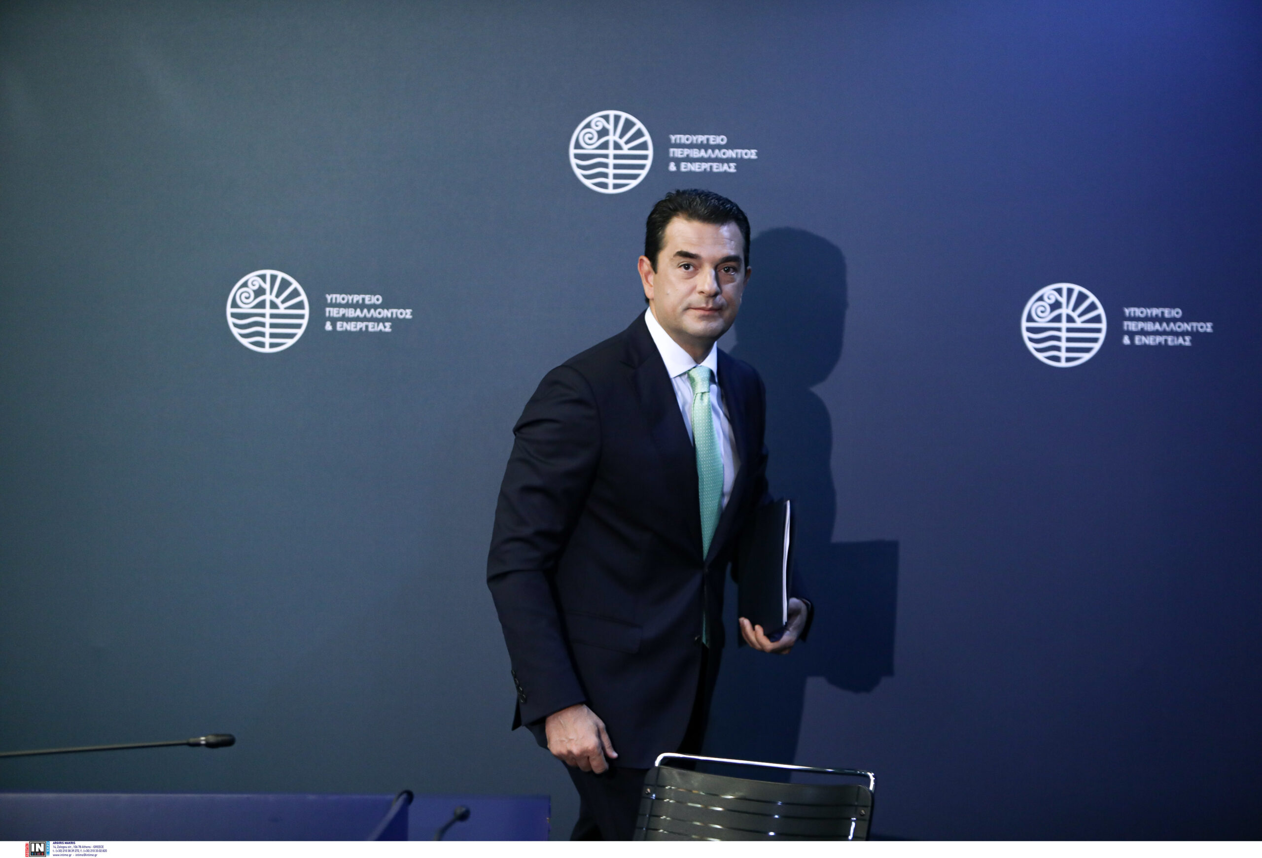 Σκρέκας: Είμαστε προετοιμασμένοι για δύσκολο χειμώνα – Να μπει στην καθημερινότητά μας η εξοικονόμηση ενέργειας