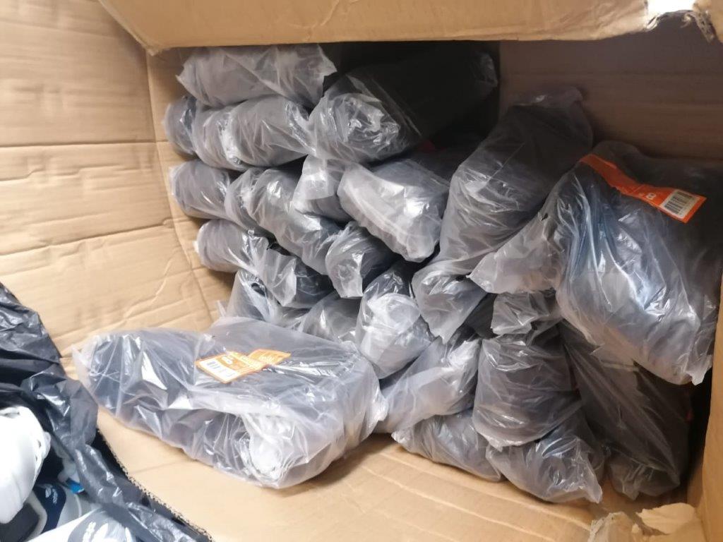 Χειροπέδες σε 18 άτομα για προϊόντα «μαϊμού»