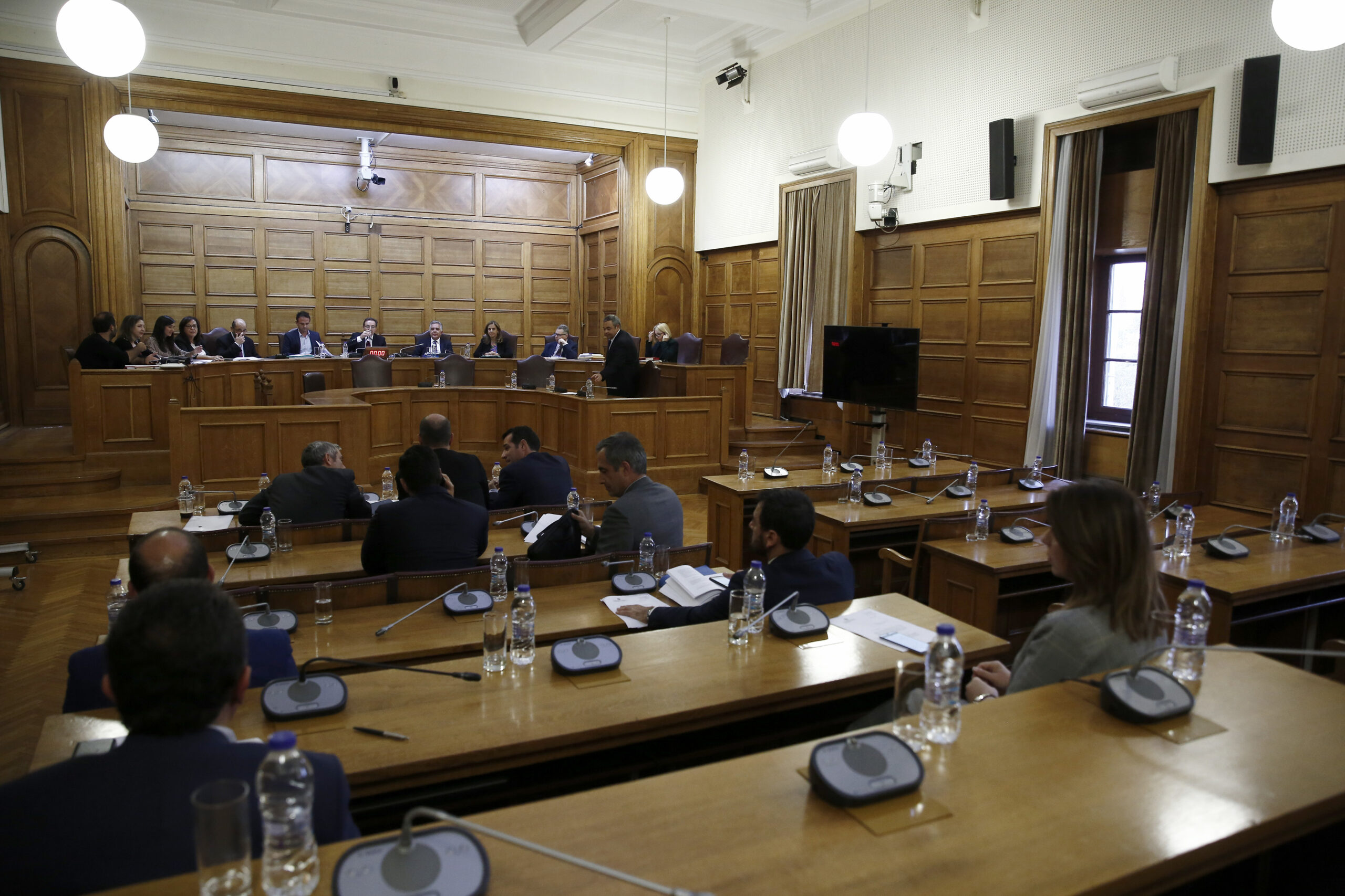 Προανακριτική για Παπαγγελόπουλο: Καταθέτει η πρώην γραμματέας του Φρουζή