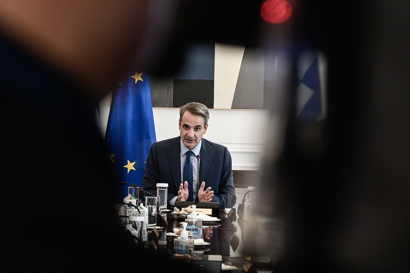 Δημοσκόπηση δείχνει ως υπεύθυνο των υποκλοπών τον Μητσοτάκη