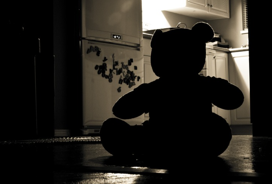 Αποκάλυψη Newpost: Όλη η φρίκη των Πετραλώνων μέσα από τη μήνυση των παιδιών – Η κόλαση των βιασμών και οι 11 κατηγορούμενοι