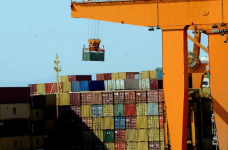 ΕΛΣΤΑΤ: Αύξηση 70,4% στο έλλειμμα εμπορικού ισοζυγίου