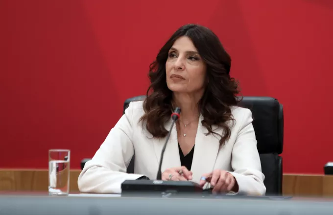 Τσαπανίδου: Ασέβεια προς τις οικογένειες των θυμάτων το επιχείρημα ότι για όλα φταίνε οι άλλοι και ποτέ η κυβέρνηση