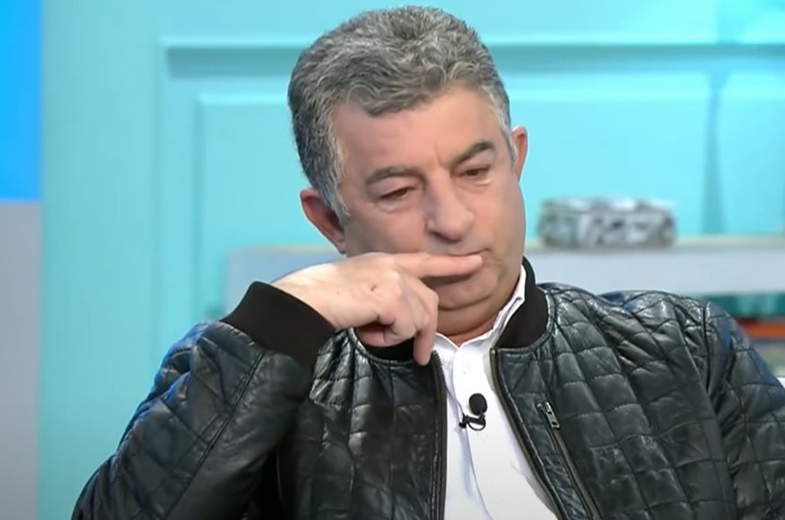 Δύο χρόνια από τη δολοφονία Καραϊβάζ: «Πού είναι το κράτος; Ατιμωτικό να του δίνουν σύνταξη 400 ευρώ» – Η ανάρτηση της συζύγου του