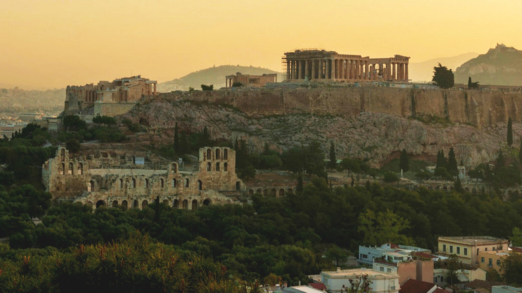 Financial Times – Ανάλυση: Η μεγάλη επιστροφή της Ελλάδας – Aπό το ναδίρ στο ζενίθ