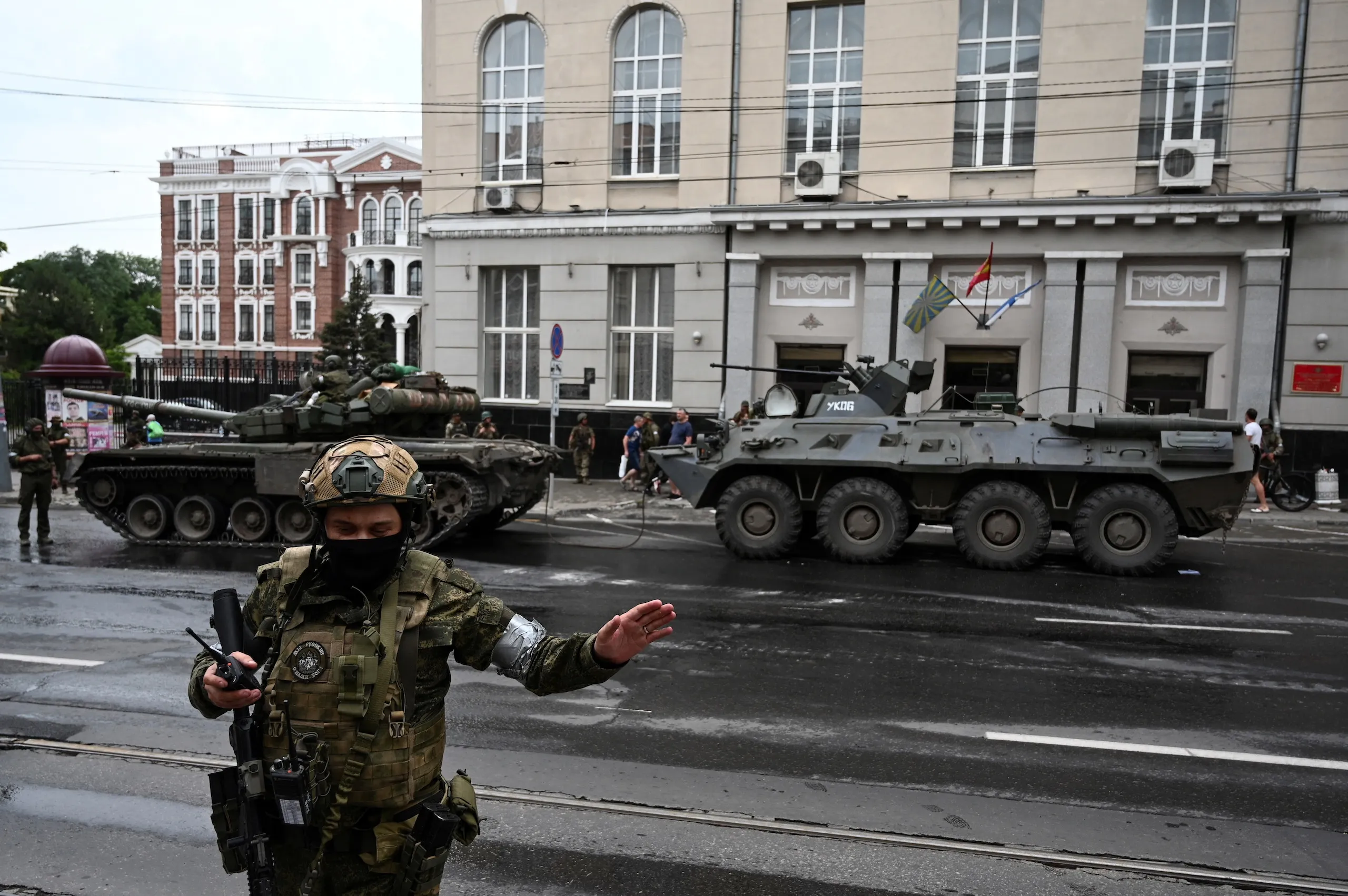 Λευκορωσία: Kατασκευάζουν στρατόπεδα για τους μαχητές της Βάγκνερ