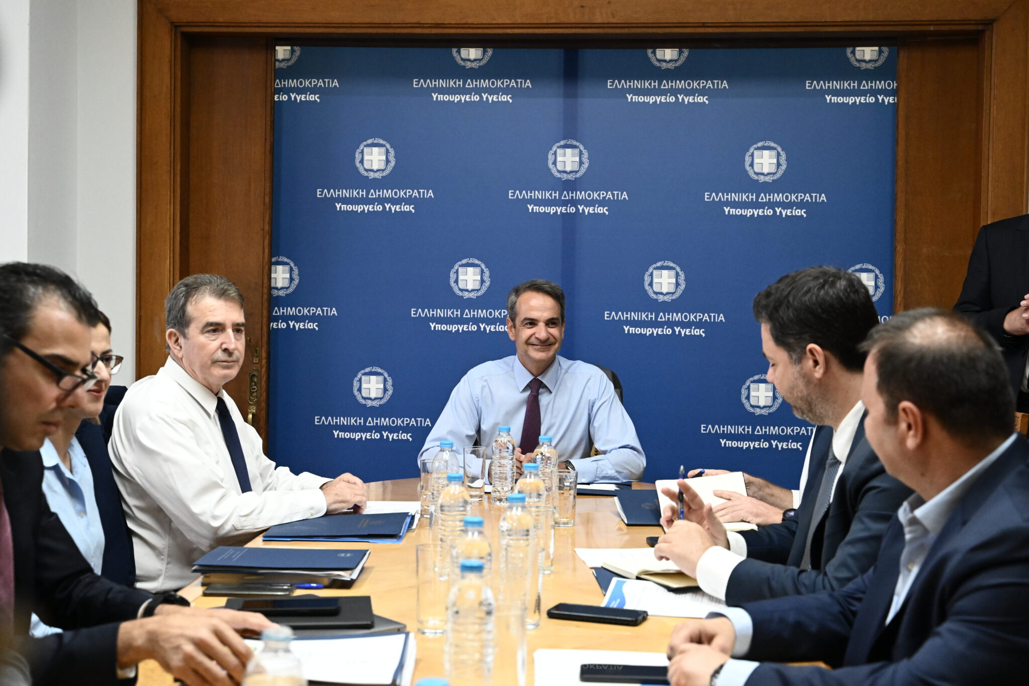 Μητσοτάκης: Ίσως και εντός της ημέρας η απόφαση πράξης νομοθετικού περιεχομένου για μικτά πληρώματα στο ΕΚΑΒ