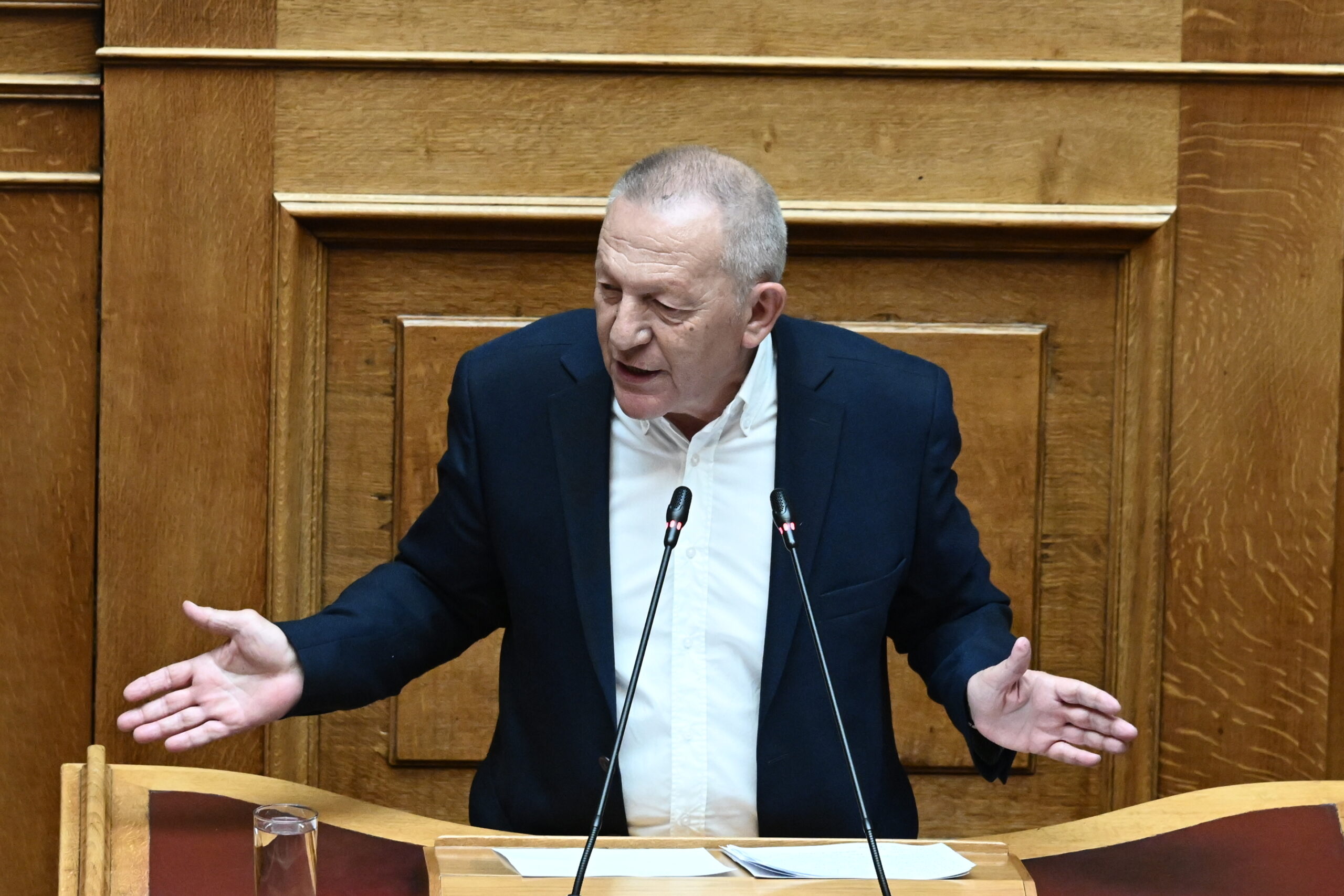 Θανάσης Παφίλης