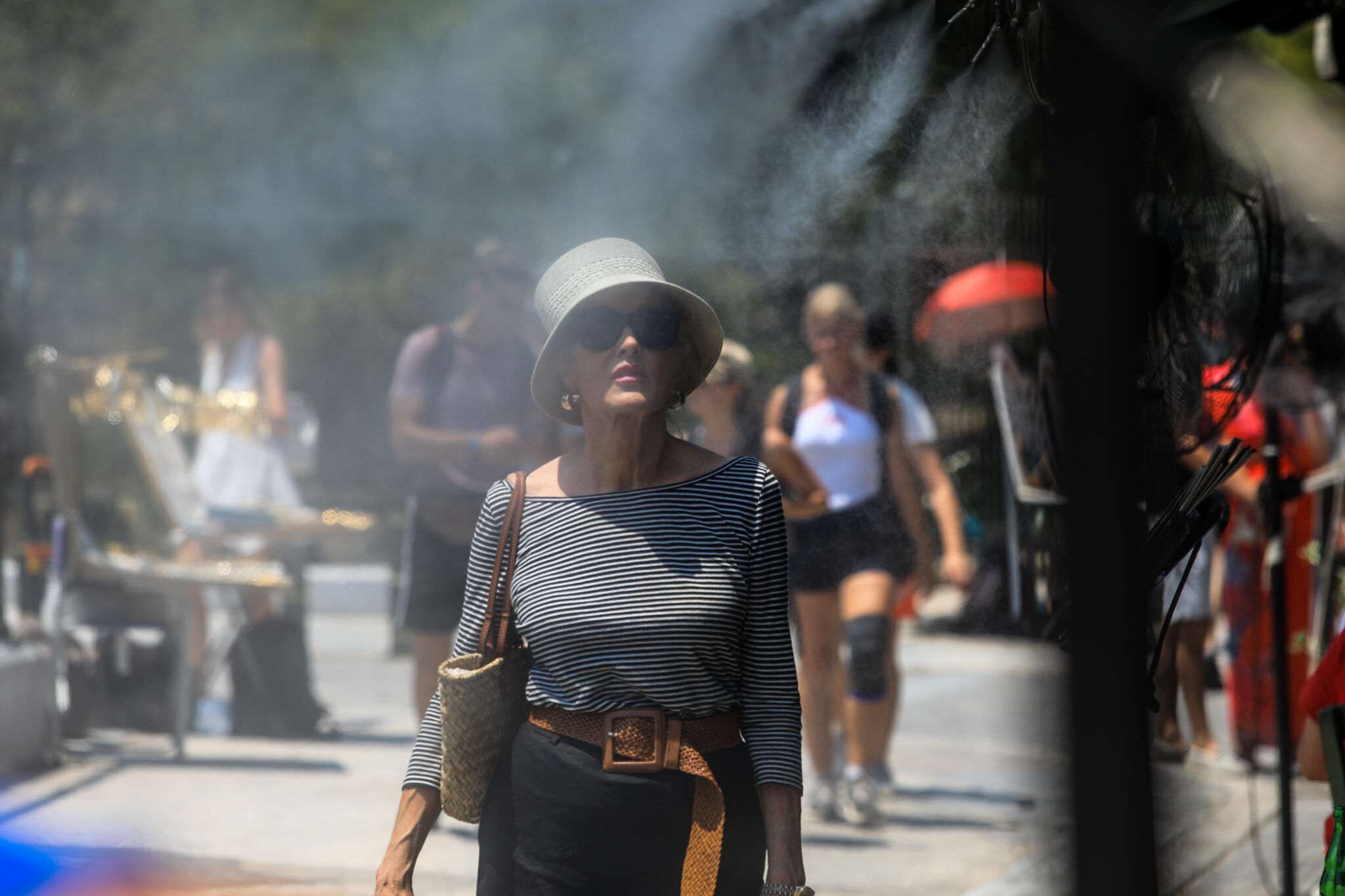 Καύσωνας – Meteo: «8,5 εκατομμύρια άνθρωποι στην Ελλάδα θα βιώσουν θερμοκρασίες άνω των 41 βαθμών Κελσίου σήμερα»