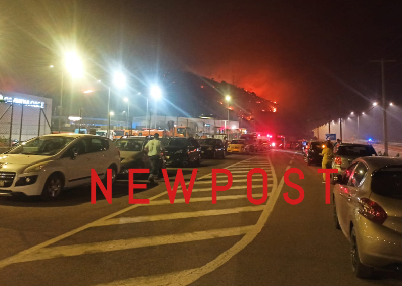 Σε «αναμμένα κάρβουνα» οι κάτοικοι στη Νέα Πέραμο: Οι φλόγες οδεύουν προς την περιοχή – Σε ετοιμότητα για εκκένωση (φωτό)