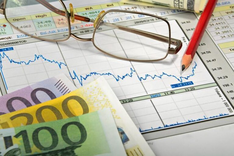 Νέο 15ετές και επαναγορά ομολόγων του Ελληνικού Δημοσίου