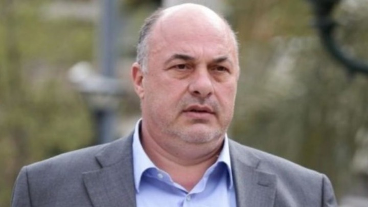 Μπέος
