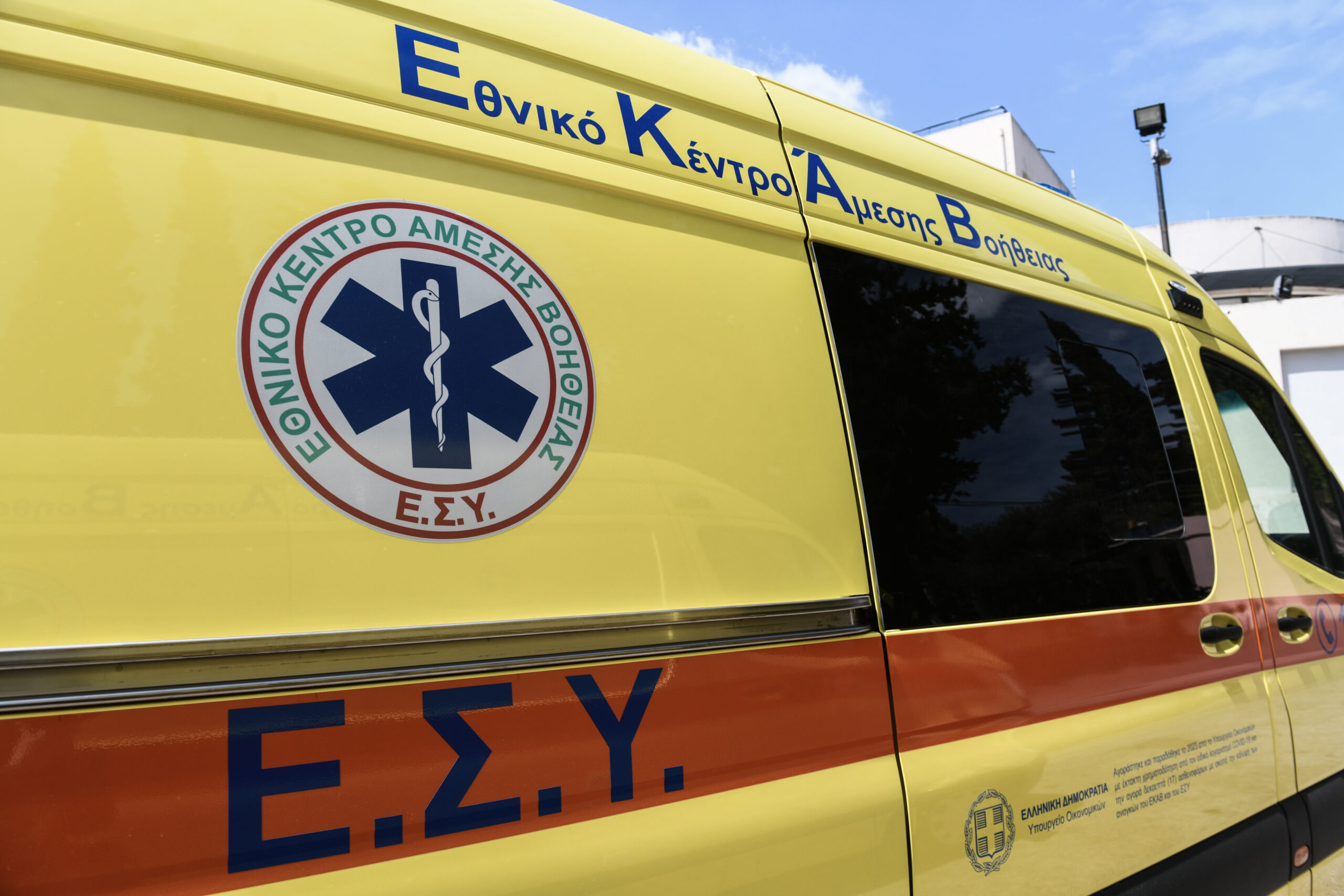 Τραγωδία στην Εύβοια: Πέθανε ξαφνικά 17χρονο κορίτσι στο Μαντούδι