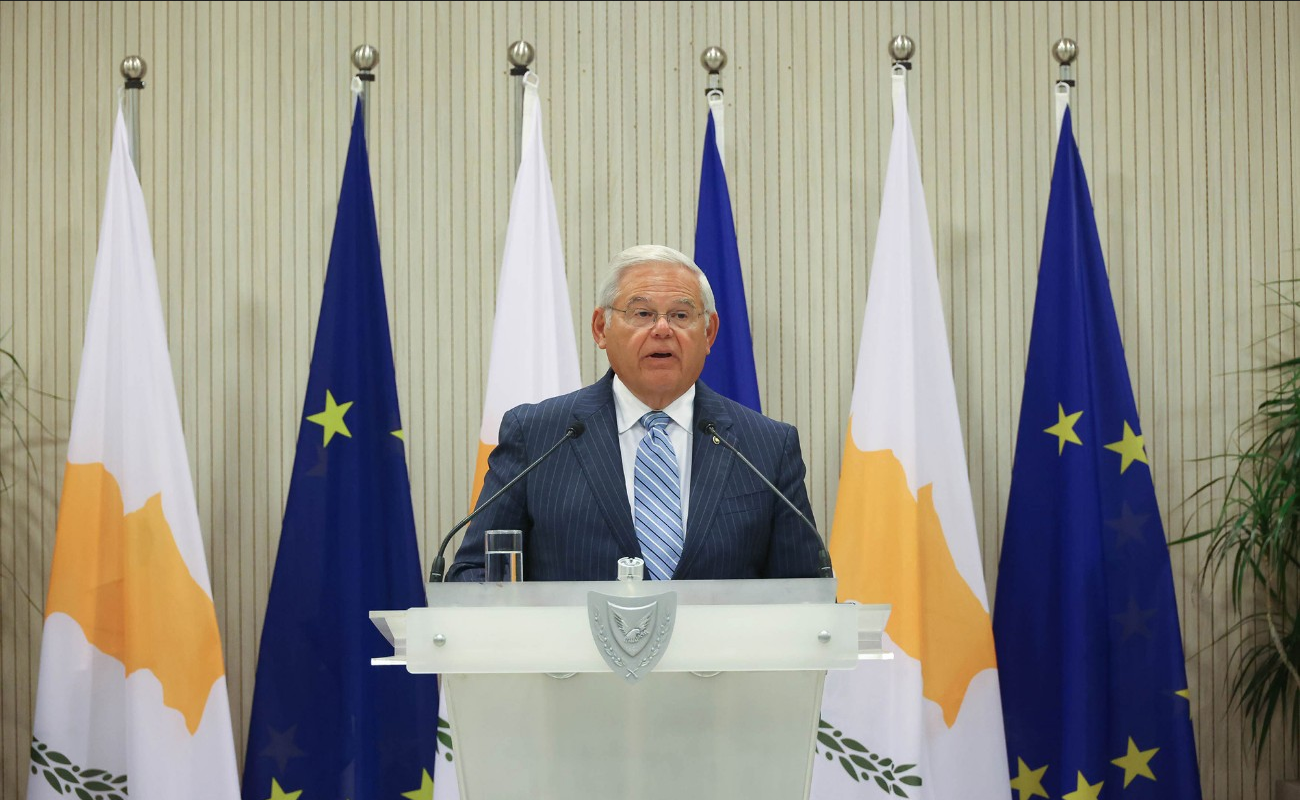 Μενέντεζ
