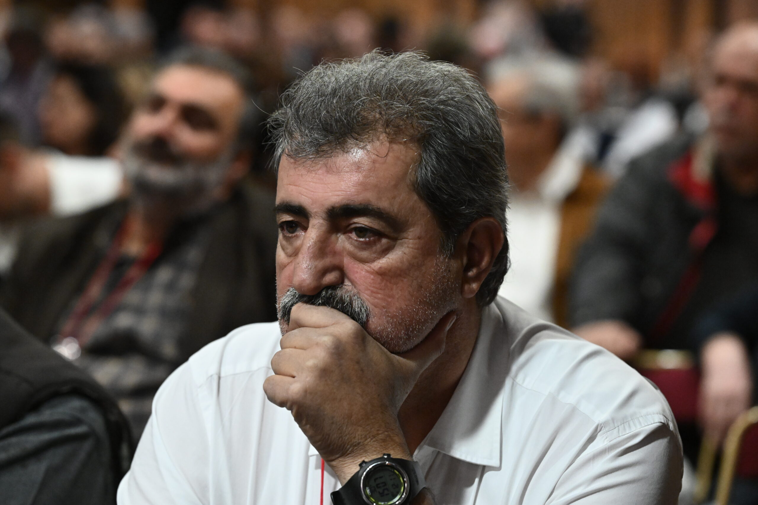 Πυρά Πολάκη σε Τσακαλώτο: «Τώρα θα βγουν πολλά στην επιφάνεια και δεν θα βοηθήσει ο ινδουισμός»