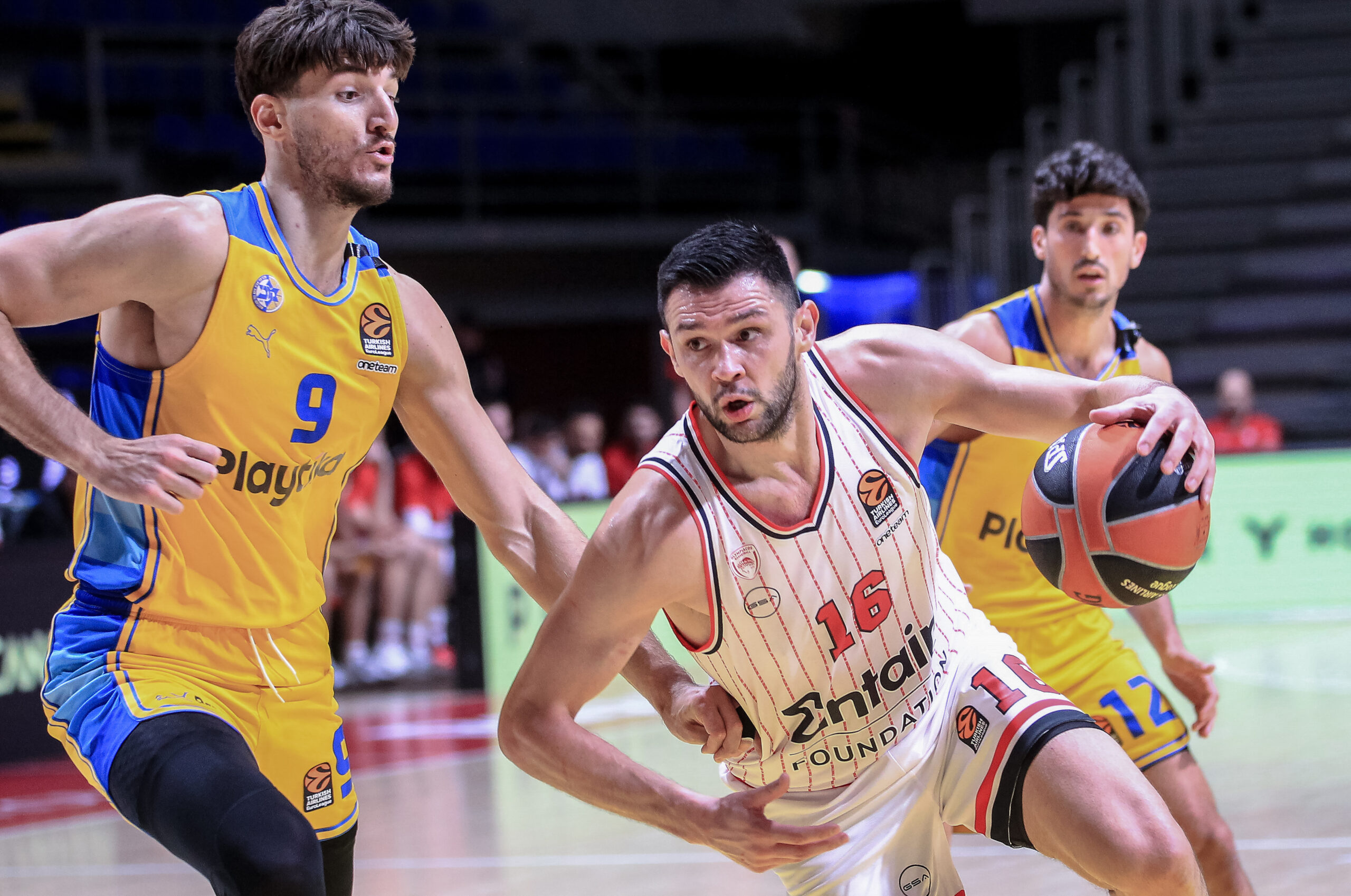 Euroleague: Επιστροφή στις νίκες για τον Ολυμπιακό – 79-74 την Μακάμπι στο Βελιγράδι