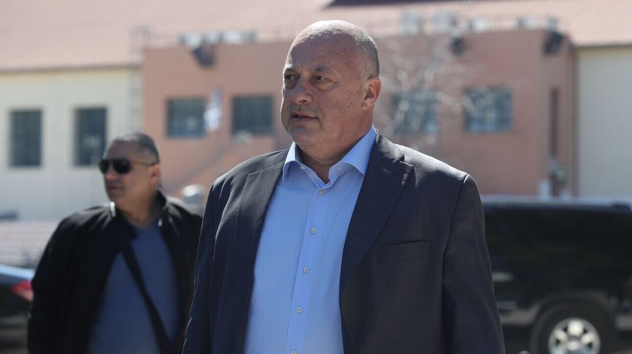 Ο Μπέος ξαναχτυπά: «Λημνιοί, Γαργάλες και Περήδες δεν είναι για ξύλο. Για γέλια είναι» – Νέα πυρά σε Ν. Ηλιόπουλο