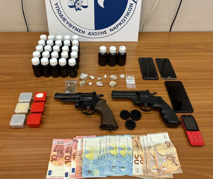Περιστέρι: Συνελήφθησαν δύο άτομα για κατοχή και διακίνηση ναρκωτικών