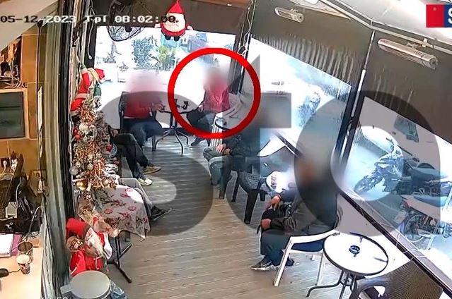 Δολοφονία στη Σαλαμίνα: Σκότωσε τη 43χρονη και μετά πήγε «άνετος» για καφέ στο Κερατσίνι!