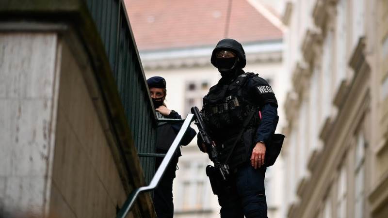 Ελβετία: Ανθρωποκυνηγητό για τον οπλισμένο και επικίνδυνο δράστη της πρωινής επίθεσης με δυο νεκρούς