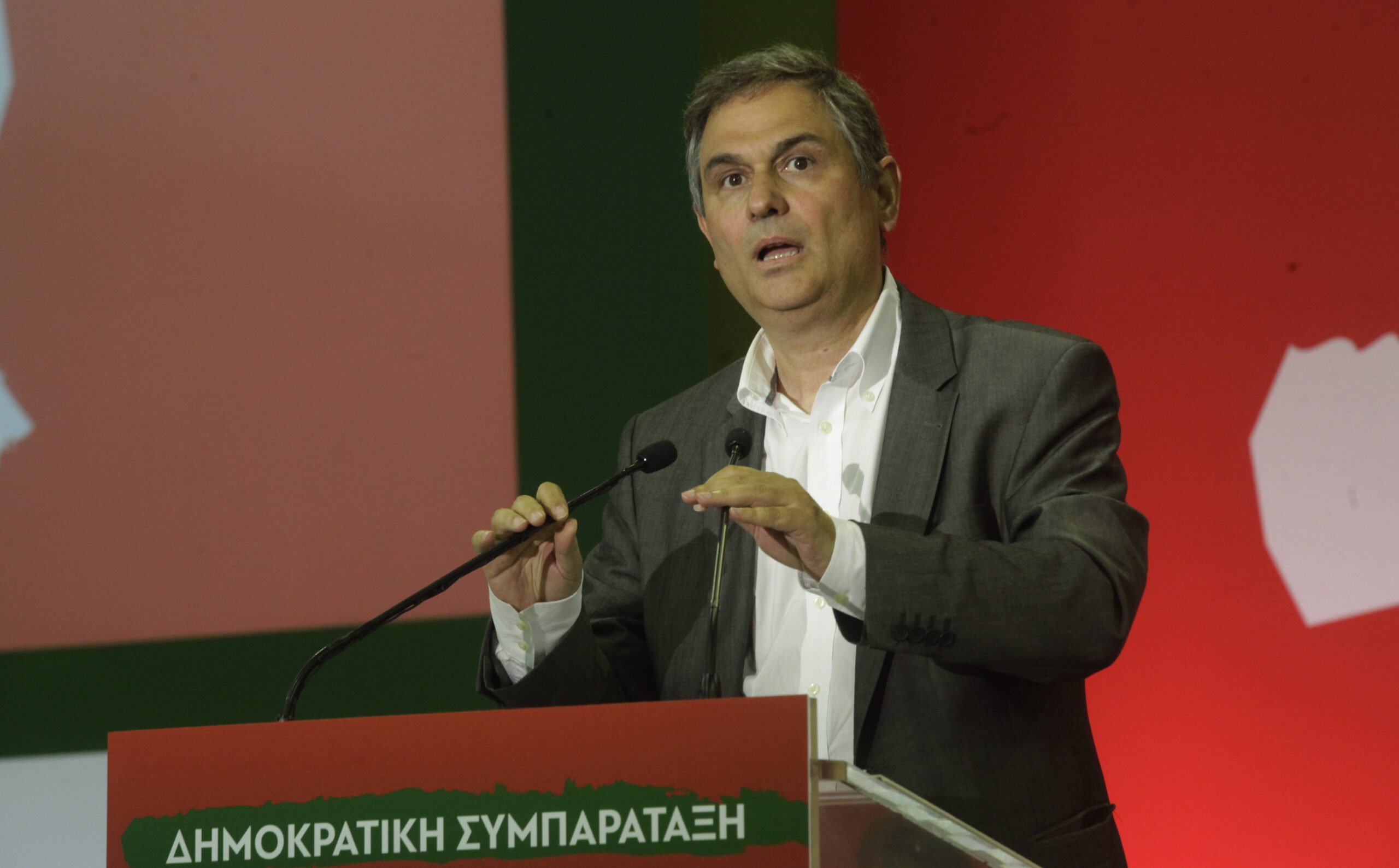 Φίλιππος Σαχινίδης